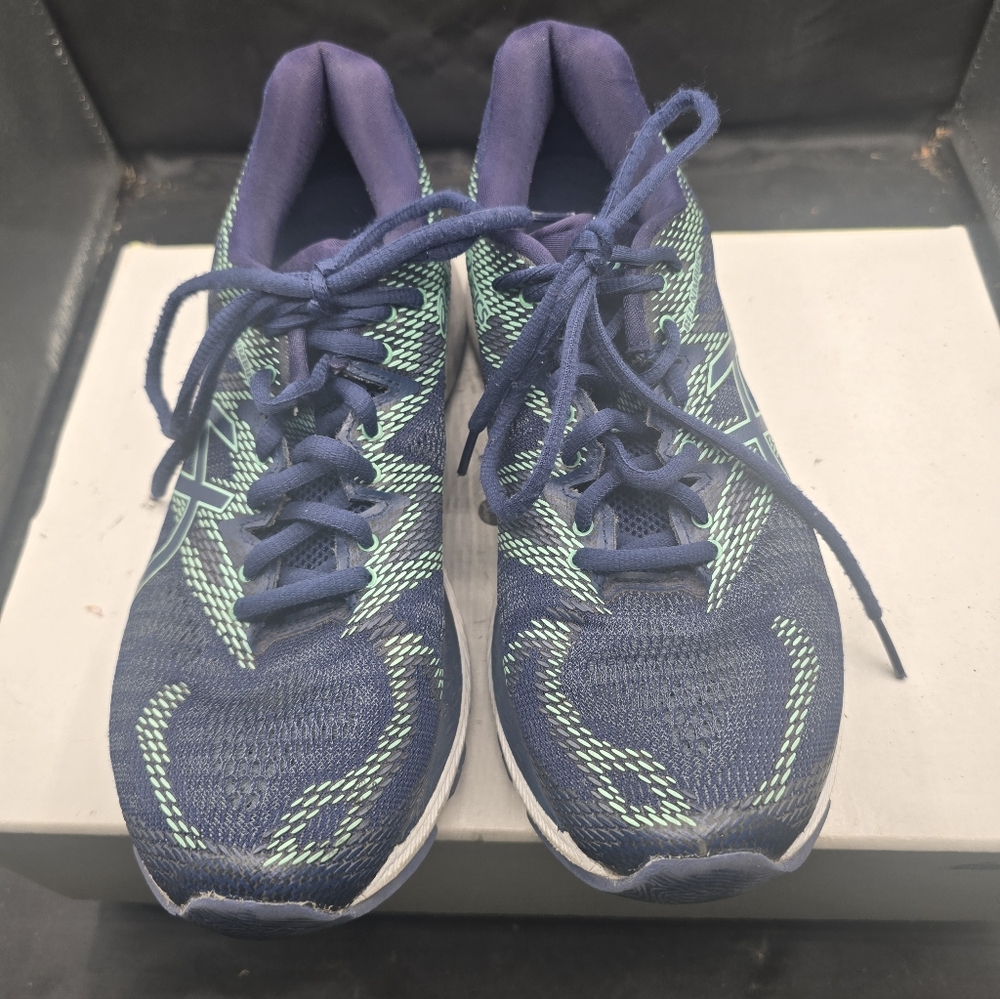 Asics Women's Navy and Mint Sneakers